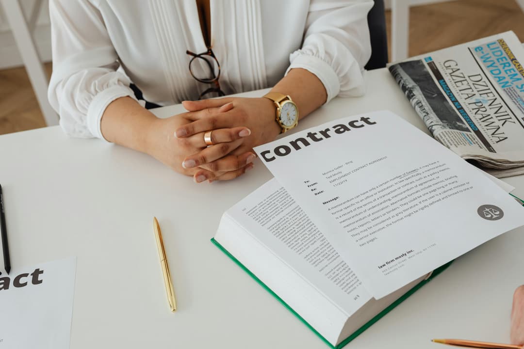 Revisión de contratos